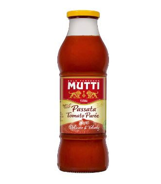 Mutti Passata Tomato Puree 700g