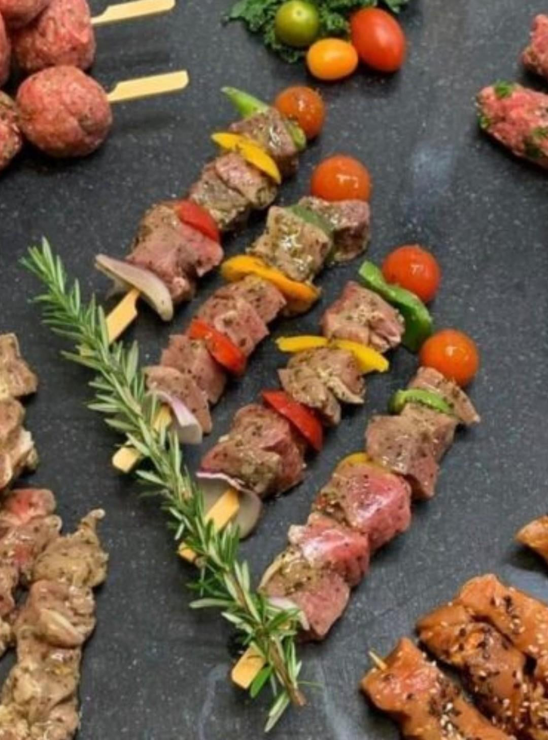 Gourmet Meat Co Beef Kebabs, Italiano, 4 pack