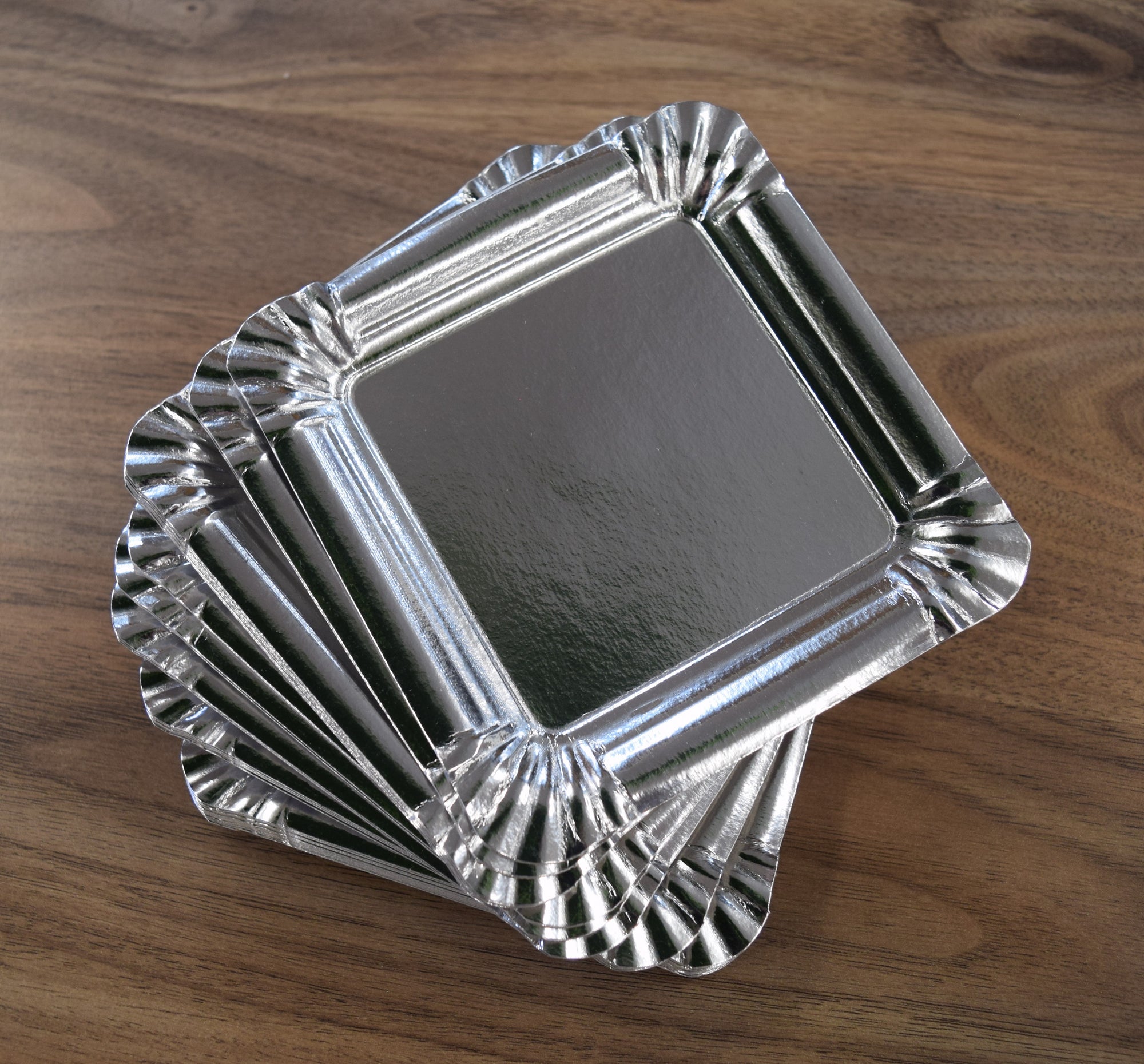 Silver Square Estilo Plates 50pk